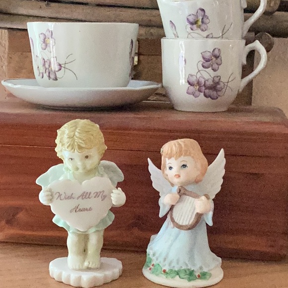 ๐ผ Vintage Porcelain Girl Angel Harp 3 1/2โ - Picture 5 of 16